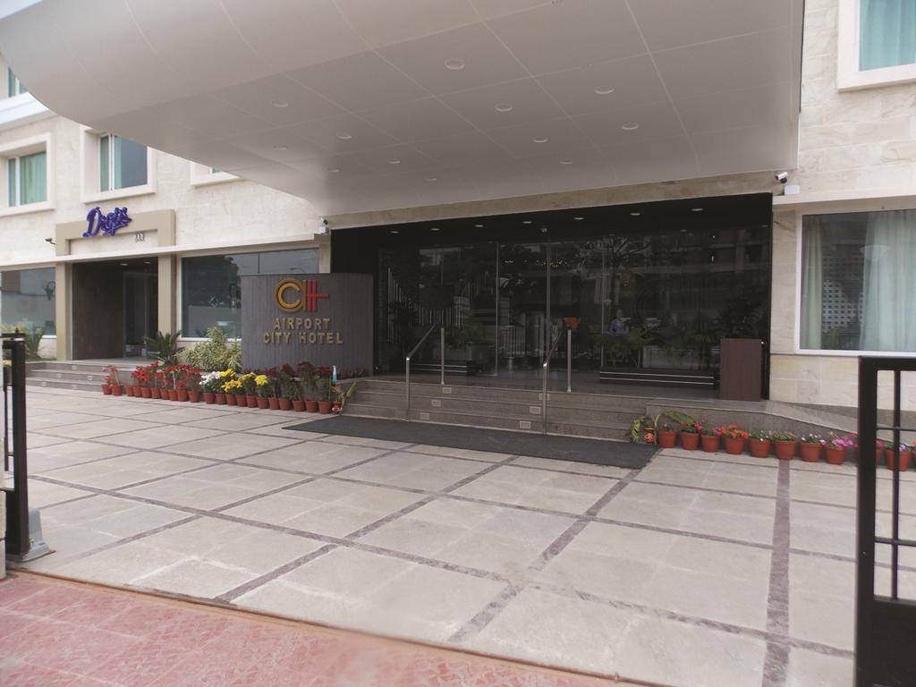 Airport City Hotel Kalkutta Exterior foto